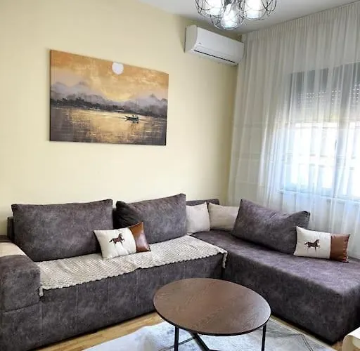 Sol - 2 Bedrooms Daire